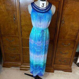 Elegant Blue and Green Maxi Dress